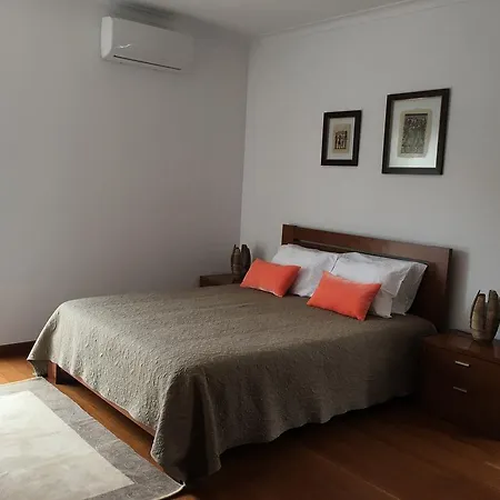 Cotovia Villa *